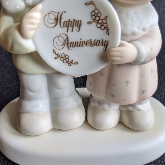 Precious Moments Happy Anniversary - Picture 8 of 11
